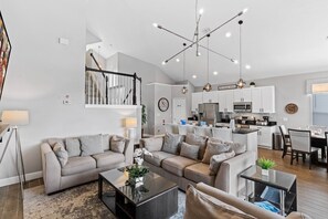 House (5 Bedrooms) | Property amenity