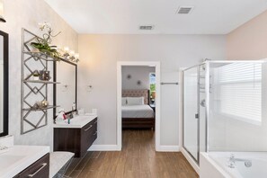 House (5 Bedrooms) | Property amenity