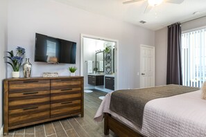 Villa (5 Bedrooms) | 5 bedrooms, free cribs/infant beds, bed sheets