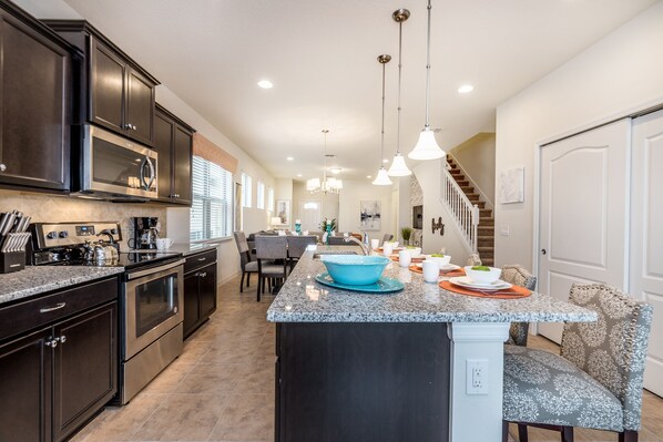 House (6 Bedrooms) | Property amenity