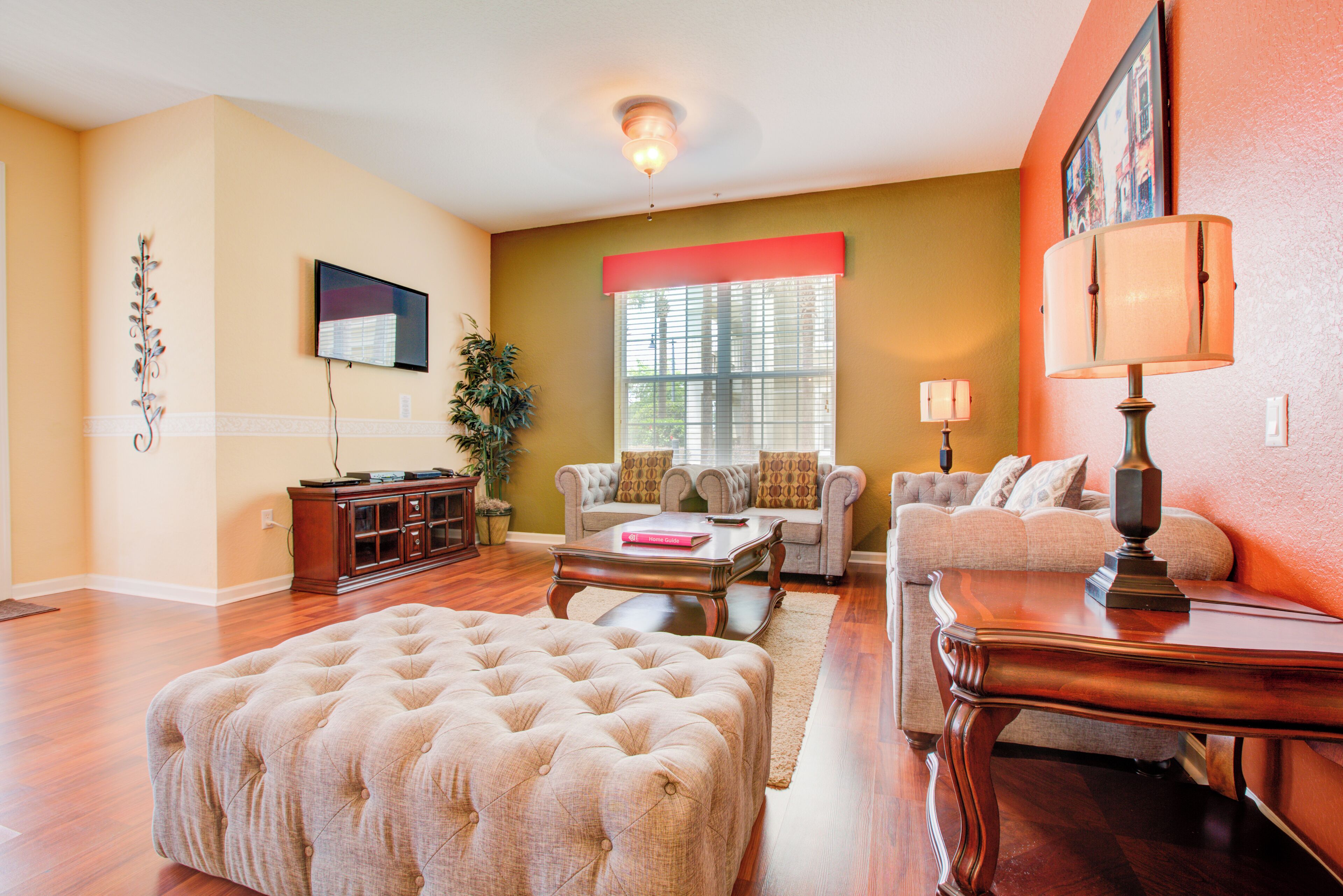 Apartment (3 Bedrooms) | Front of property