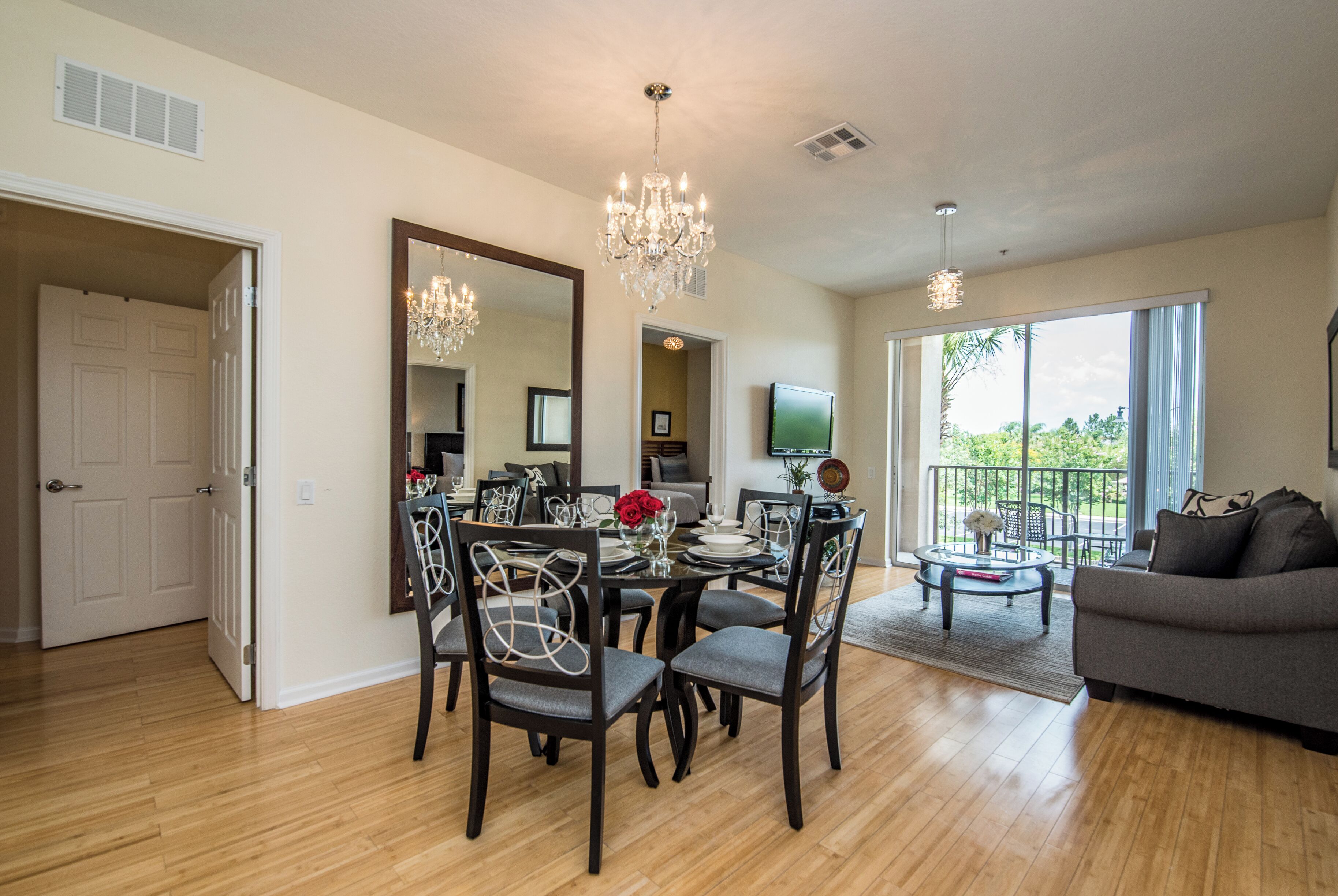 Apartment (3 Bedrooms) | Front of property