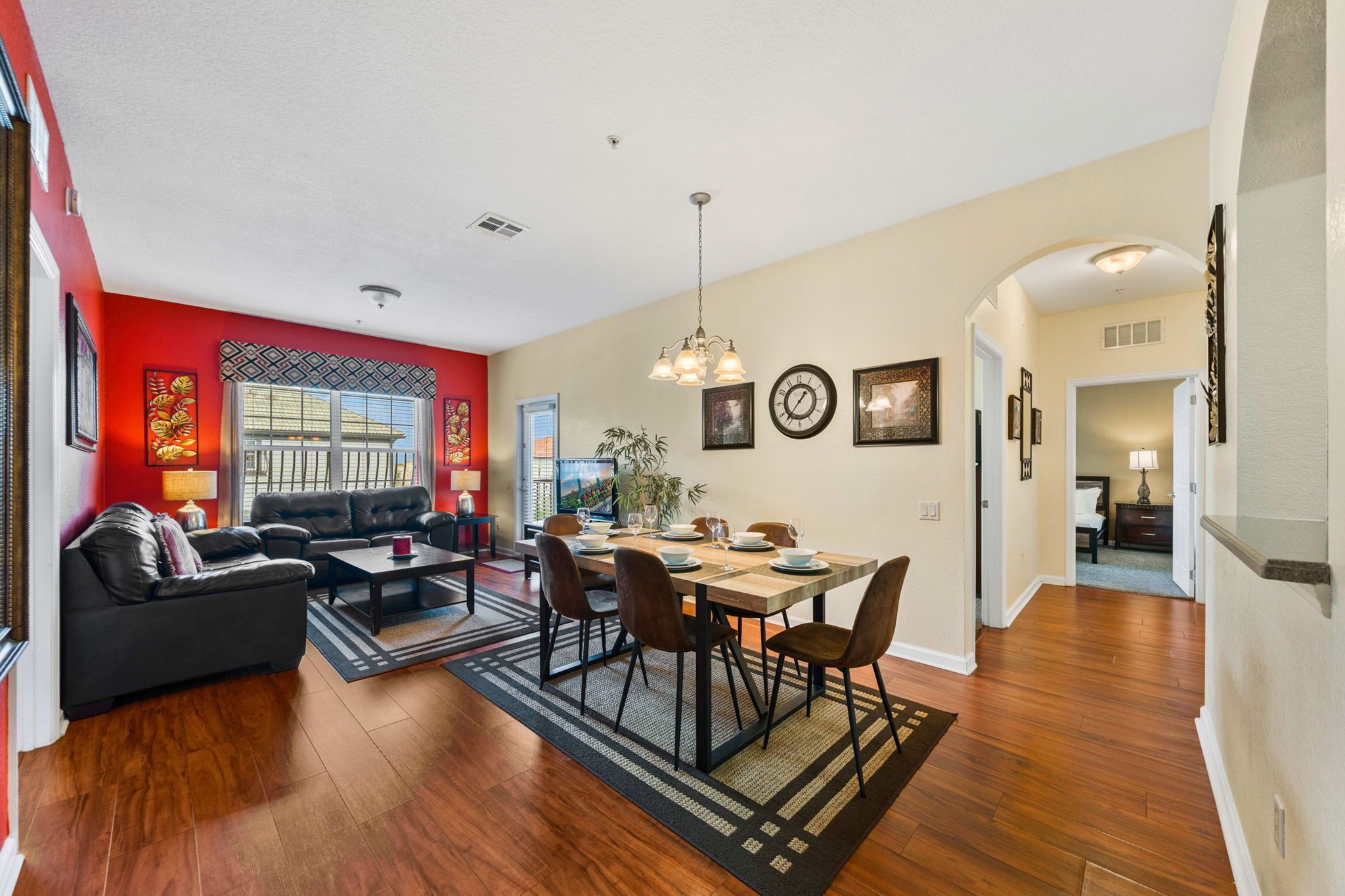 Apartment (3 Bedrooms) | Front of property