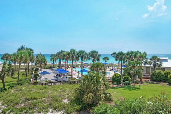 Studio (2 Bedrooms) | Interior