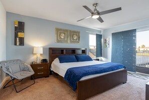 5 bedrooms, free WiFi, bed sheets - Cumbrian Lakes Villa with Balcony, Near to Disney (Kissimmee)