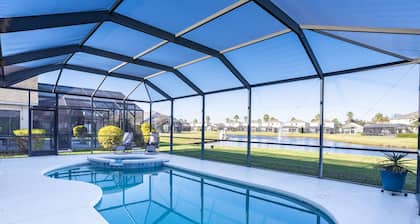 Cumbrian Lakes Villa with Balcony, Near to Disney