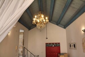 Interior - Artist Loft | Ortigia Boutique Apartment (Syracuse)