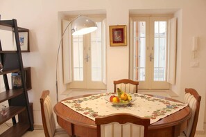 Dining - Graziella Loft | Ortigia Boutique Apartment (Syracuse)
