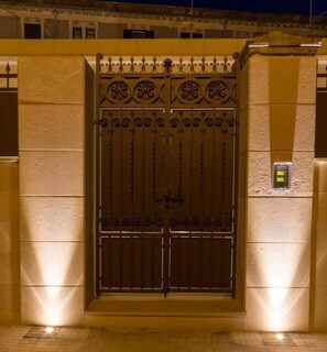 Exterior detail - Lemon Tree Villa | Casa Ulivo, Lemon Tree Villa Casa Ulivo (Syracuse)