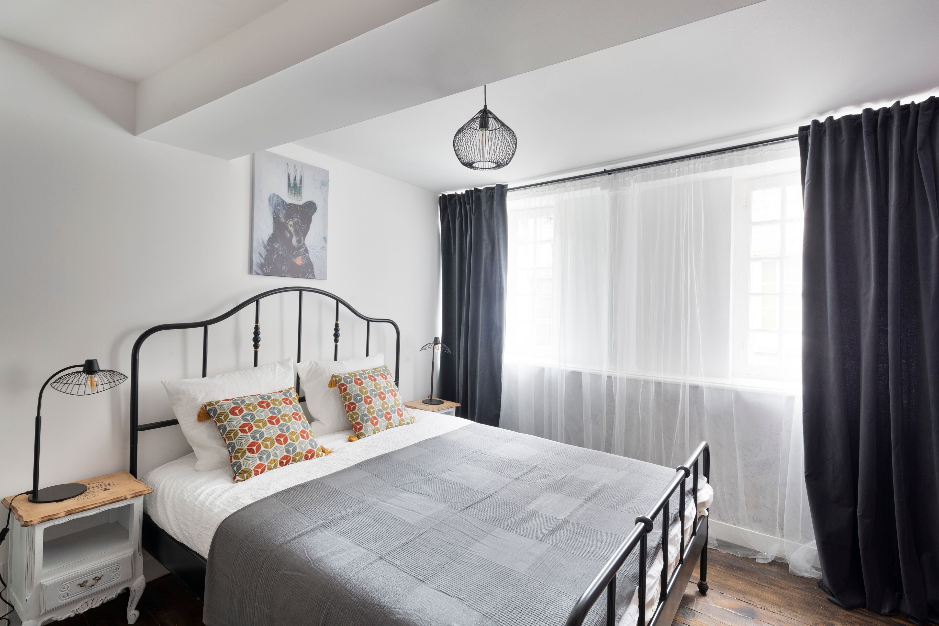 2 bedrooms, iron/ironing board, WiFi (free), bed sheets