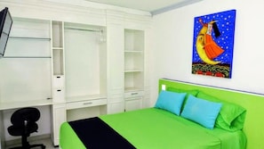Cubrecamas, colchones Select Comfort, minibar y wifi gratis