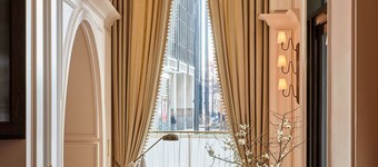 The Wall Street Hotel