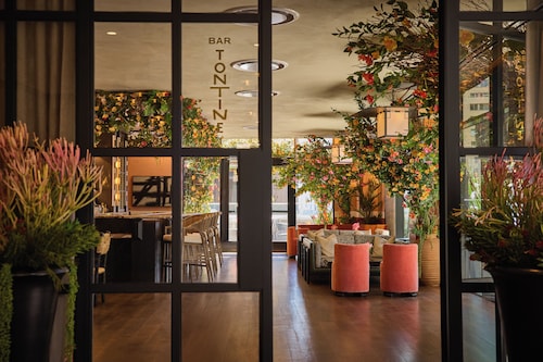 The Wall Street Hotel