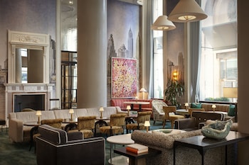 The Wall Street Hotel