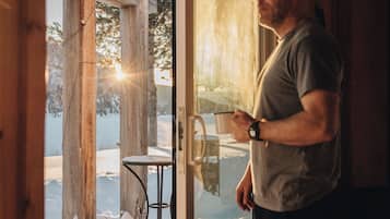 1 habitaciĂłn, muebles diferentes y cunas gratuitas
