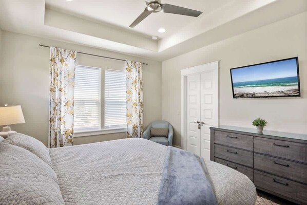 4 bedrooms, iron/ironing board, travel crib, free WiFi