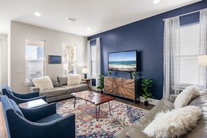 Smart TV, DVD player, books - WS • Private Pool • 4 Full Baths • Golf Cart (Miramar Beach)