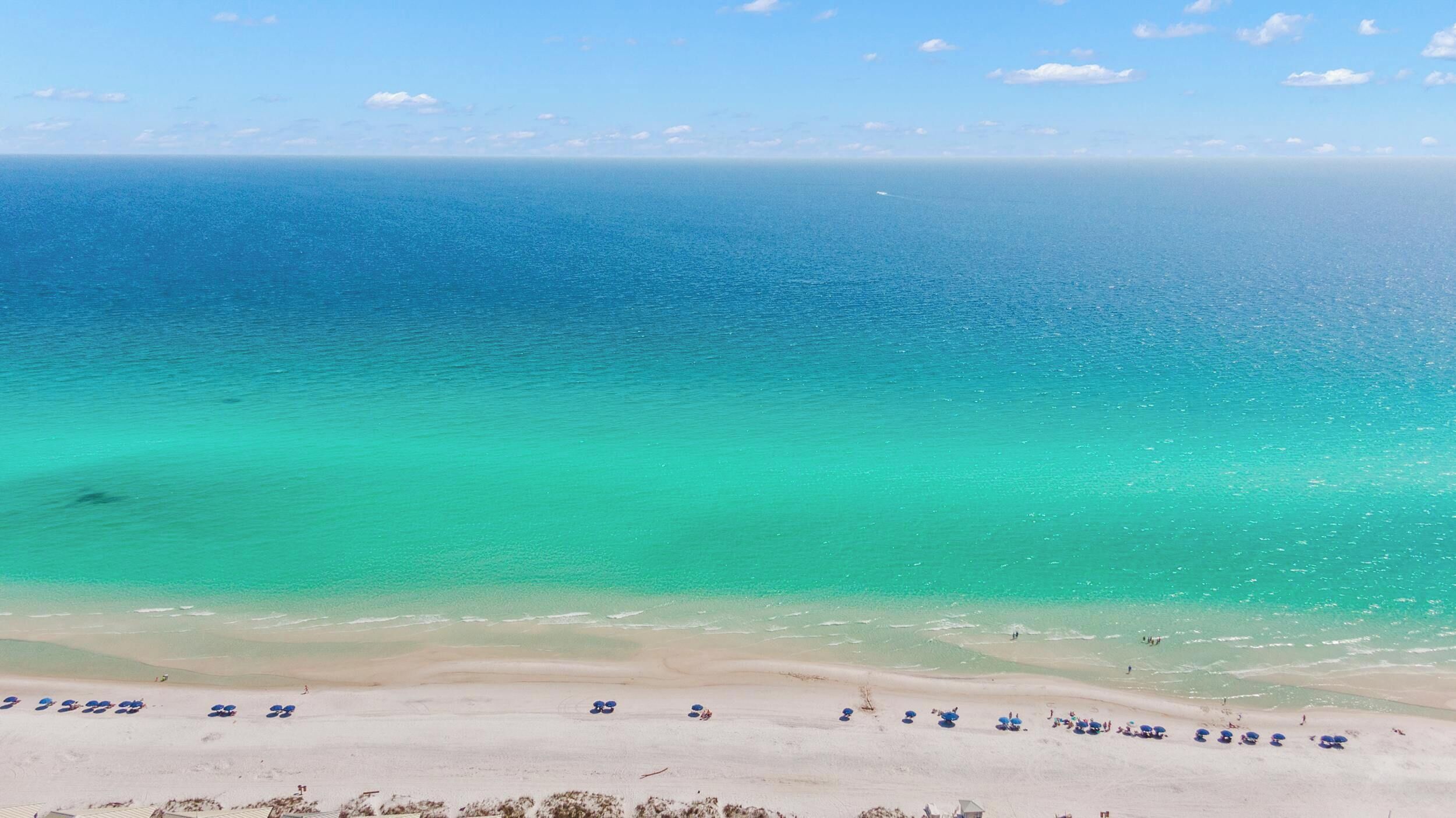 Beach nearby, sun-loungers
