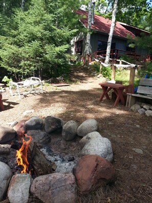 Property grounds - 3 Bdrm, Loft, 1.5 baths knotty pine cabin, handicap accessible on 55 acre lake (Lac du Flambeau)