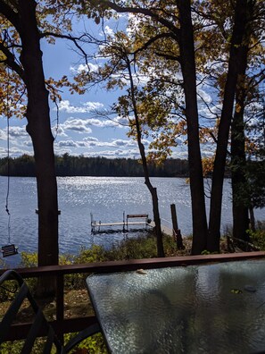 Property grounds - 3 Bdrm, Loft, 1.5 baths knotty pine cabin, handicap accessible on 55 acre lake (Lac du Flambeau)