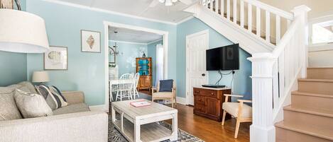 Smart TV, reproductor de DVD y libros