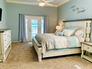 3 bedrooms, iron/ironing board, free WiFi, bed sheets - Wildflower Ranch Backyard Oasis with Pool & Spa (Goodyear)