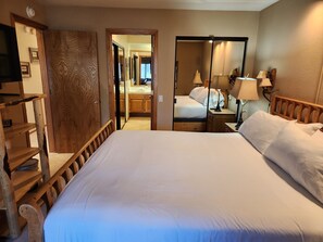 2 bedrooms - Snowcreek Resort Vacation Rentals 603 Golden Creek Road (Mammoth Lakes)