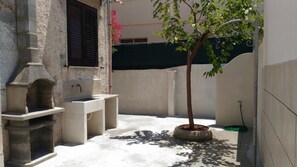 Terrace/patio - Villa.   La casa tu pici (Capilungo)