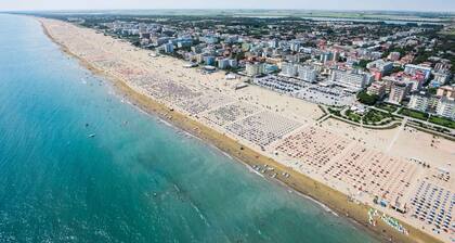 Ferienwohnung mit Garten und Klimaanlage
