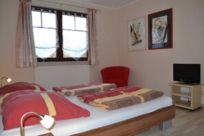 Unclassified image, 4 of 11, button