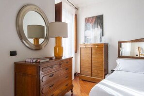 1 bedroom, iron/ironing board
