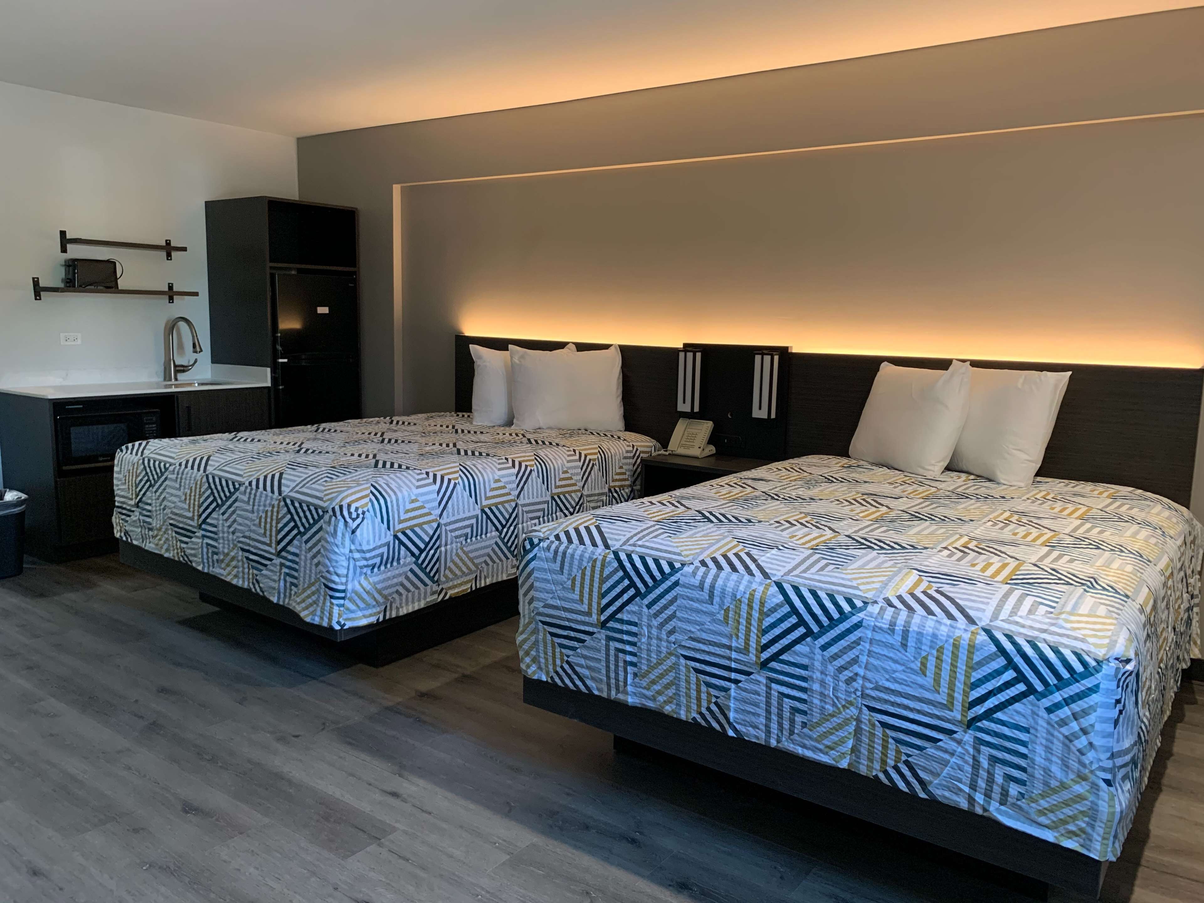 Standard-huone, 2 keskisuurta parisänkyä, tupakointi kielletty, keittiö | Ilmainen Wi-Fi, vuodevaatteet