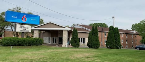 Bagian depan properti