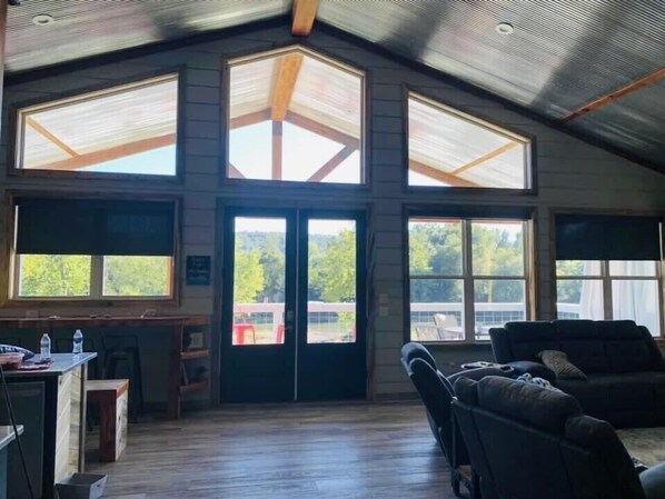 Smart TV, table football