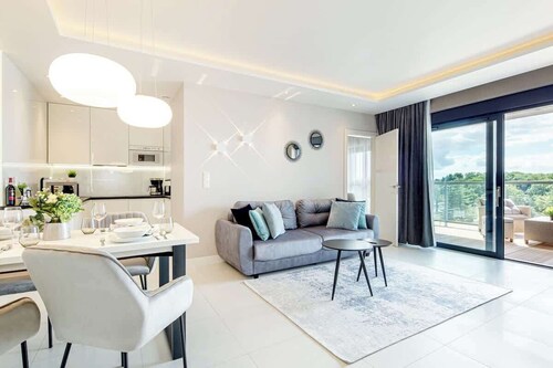 Gardenia Seaside 2 23 Royallux