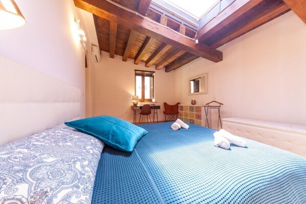1 bedroom, iron/ironing board, WiFi