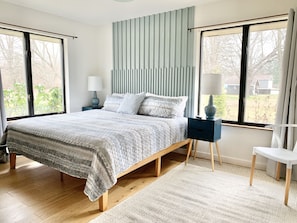 4 dormitoris, escriptori, un bressol de viatge i wifi gratuïta 