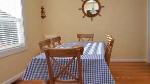 Rumah, Beberapa Tempat Tidur (1220 S Columbia) | Dapur pribadi | Bumbu dan tisu