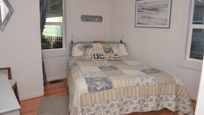 House, Multiple Beds (1220 S Columbia) | 1 bedroom - 1220 S Columbia (Seaside)
