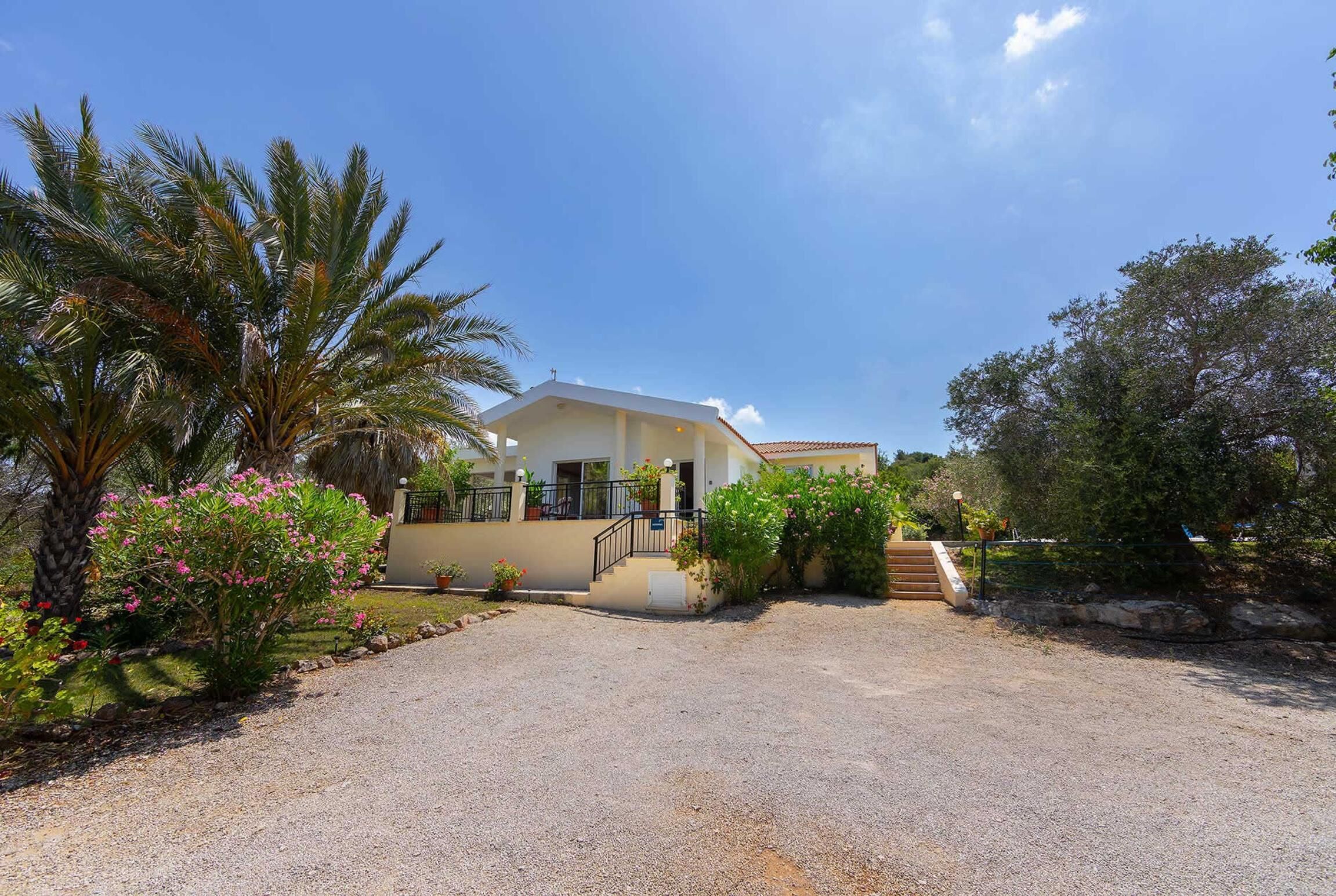 Villa (Katerina) | Exterior