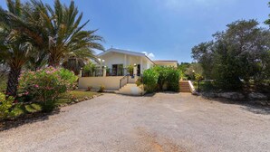 Villa (Katerina) | Extérieur