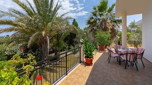 Villa (Katerina) | Restauration