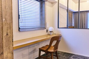 Suite ejecutiva | Decoración individual, escritorio, espacio para trabajar con un portátil