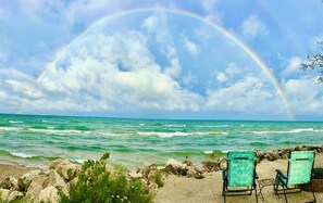 Am Strand, LiegestĂŒhle, StrandtĂŒcher