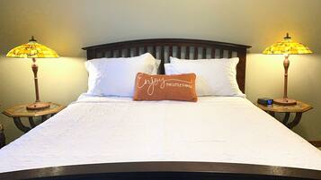 Business Suite, 1 Queen Bed, Non Smoking | Iron/ironing board, travel cot, rollaway beds, free WiFi