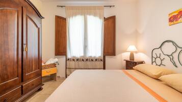 3 camere, ferro/asse da stiro, Wi-Fi gratuito, lenzuola