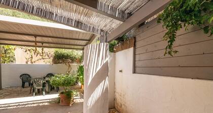 Holiday Apartment "Sapposentu de Dinu" with Wi-Fi, Terrace & Garden