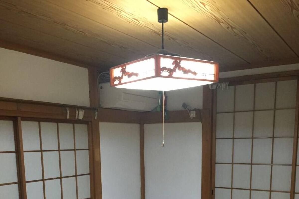 Tradisjonelt rom (Japanese)