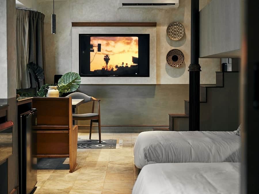 Family Suite | Cofres nos quartos, individualmente decorados