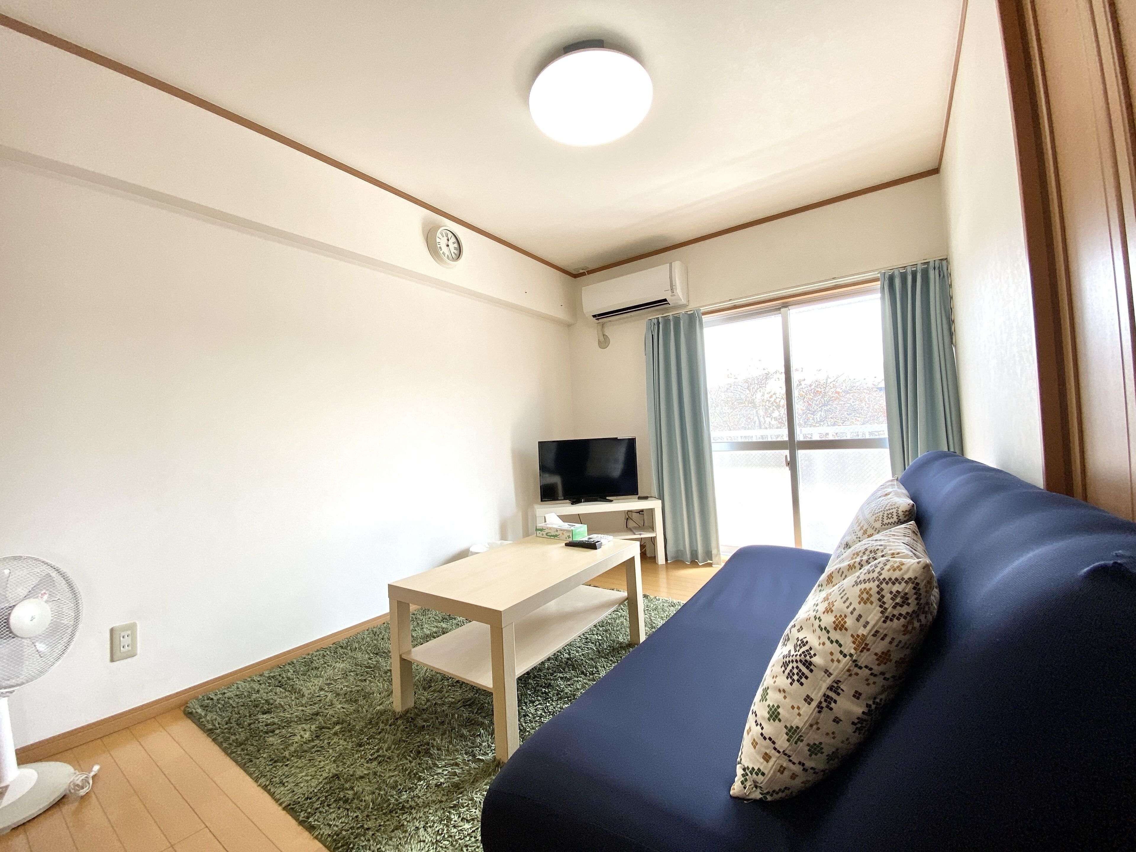 アパートメント | リビングルーム | 薄型テレビ